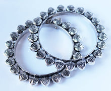Load image into Gallery viewer, Gemzlane oxidized silver of bangle