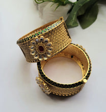 Load image into Gallery viewer, Gemzlane pair of openable Bangle