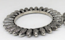 Load image into Gallery viewer, Gemzlane oxidized silver tone pair of bangles for women and girls - Gemzlane