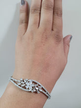 Load image into Gallery viewer, Gemzlane Silver plated cz openable Bracelet