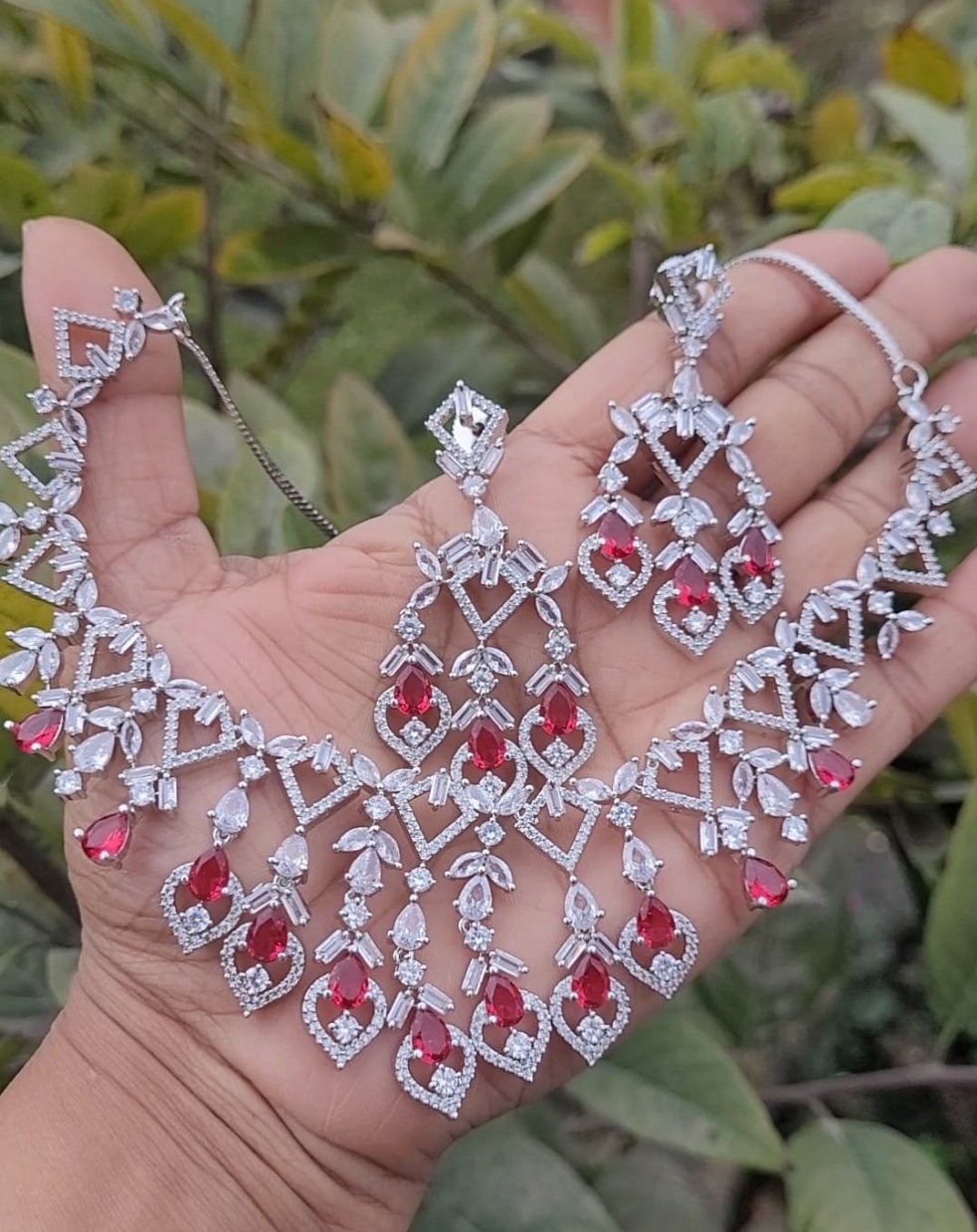 Mahi Red diamond Necklace set Gemzlane - Main Image