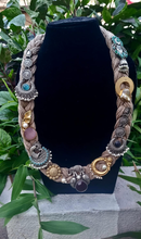 Load image into Gallery viewer, Designer Jute fusion Necklace