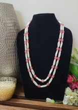 Load image into Gallery viewer, Peach stone Pearl Beaded Necklace