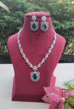 Load image into Gallery viewer, Aquamarine Diamond Necklace set
