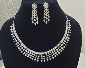 White Zirconia Diamond Necklace set