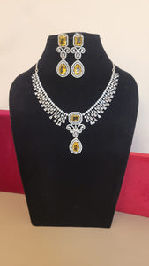 Nora Yellow diamond Necklace set