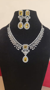 Nora Yellow diamond Necklace set