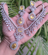 Load image into Gallery viewer, Nora Yellow diamond Necklace set