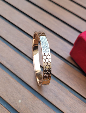 Gemzlane Antitarnish Designer  openable Bracelet