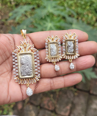 Gemzlane Ginni pendant diamond necklace set