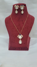 Load image into Gallery viewer, Blue Fusion Polki  Diamond Pendant Necklace Set