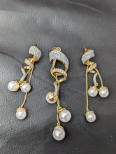 Load image into Gallery viewer, Geo Pendant Necklace Set