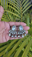 Load image into Gallery viewer, Lisa Polki Dangler Earrings