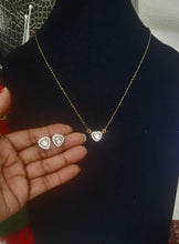 Load image into Gallery viewer, Heart Mangalsutra Pendant  necklace set