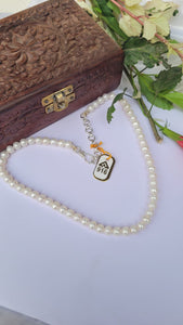 White Pearls necklace
