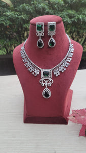 Nora Green Zirconia Diamond  Necklace set