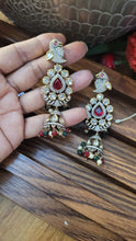 Load image into Gallery viewer, Peacock Red green Dangler Earrings