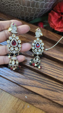 Load image into Gallery viewer, Peacock Red green Dangler Earrings