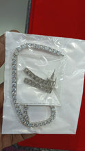 Load image into Gallery viewer, Solitaire White Diamond Necklace set