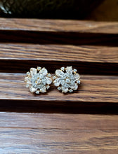Load image into Gallery viewer, Galaxy Studs Earrings