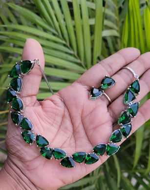 Alia Green Diamond Necklace set