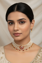 Load image into Gallery viewer, Real Pearl (Basra)Choker Kundan Necklace  Set