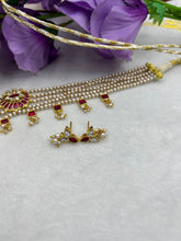 Load image into Gallery viewer, Real Pearl (Basra)Choker Kundan Necklace  Set
