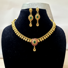 Load image into Gallery viewer, Ashika traditional Necklace set