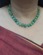 Load image into Gallery viewer, Natural green Drops designer  necklace set