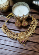 Load image into Gallery viewer, Khushi Temple Necklace set