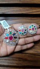 Load image into Gallery viewer, Navratni Diamond Pendant Necklace Set