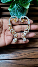Load image into Gallery viewer, Blossom Diamond earcuffs Earrings