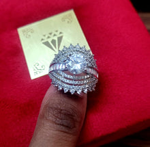 Load image into Gallery viewer, Queens adjustable Ring