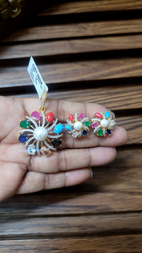 Navratni Diamond Pendant Necklace Set