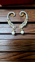 Load image into Gallery viewer, Blossom Diamond earcuffs Earrings