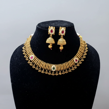 Load image into Gallery viewer, Keerthy traditional Necklace set
