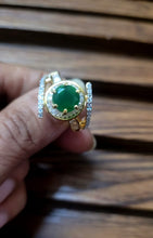 Load image into Gallery viewer, Green cz adjustable Ring