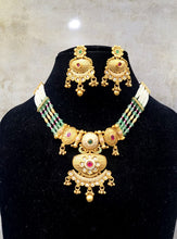 Load image into Gallery viewer, Sri traditional Necklace set