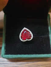 Load image into Gallery viewer, Heart Red adjustable Ring
