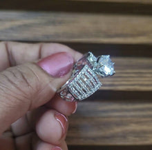 Load image into Gallery viewer, Akansha cz adjustable Ring