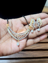 Load image into Gallery viewer, Niharika Mangalsutra pendant necklace set