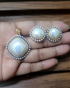 Pearl Diamond Pendant Necklace Set