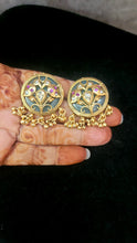 Load image into Gallery viewer, Heritage Studs Earrings