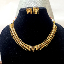 Load image into Gallery viewer, Pallavi traditional Necklace set
