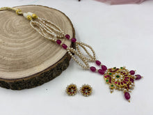 Load image into Gallery viewer, Real Pearl (Basra) Kundan Necklace  Set