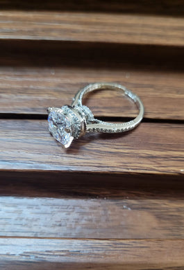 Solitaire cz adjustable Ring