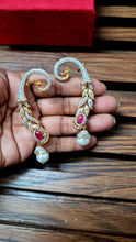 Load image into Gallery viewer, Zenith Diamond earcuffs Earrings