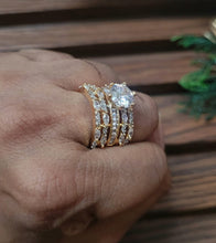 Load image into Gallery viewer, Aaira cz Ring