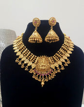 Load image into Gallery viewer, Khushi Temple Necklace set
