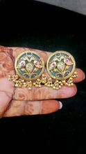 Load image into Gallery viewer, Heritage Studs Earrings
